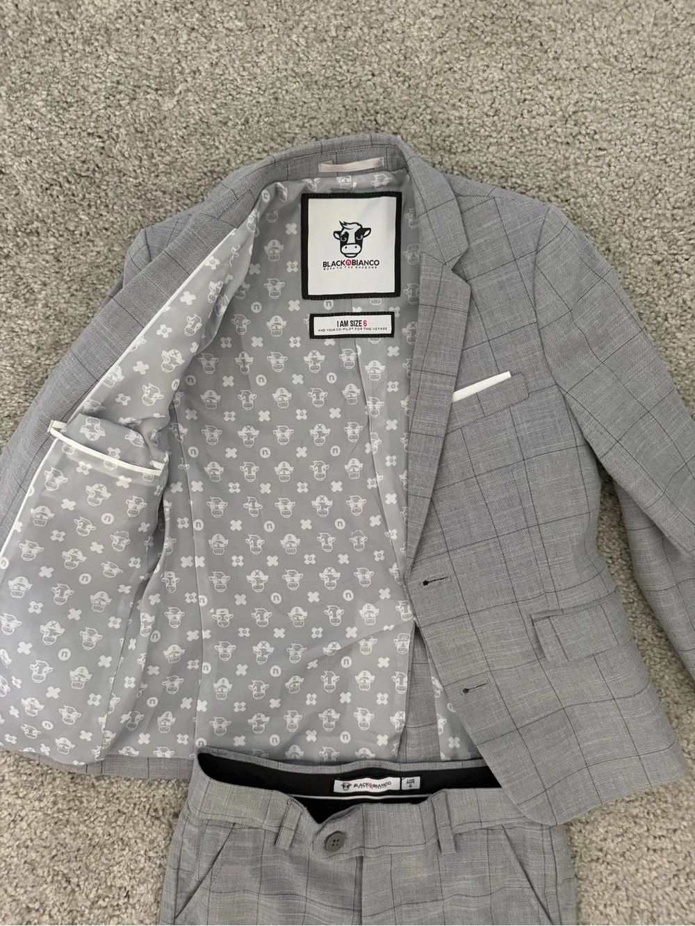 Boys' Gray Plaid 3-Piece Suit - Classic Tailored Style
